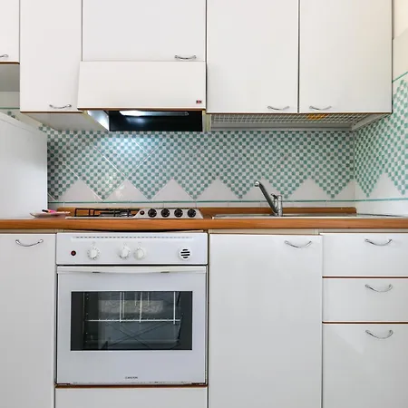 Apartment Trilo Fucini